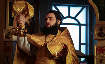 Божественная литургия в Неделю святых отец