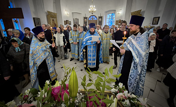 «Радуйся, Благодатная, Господь с Тобою»