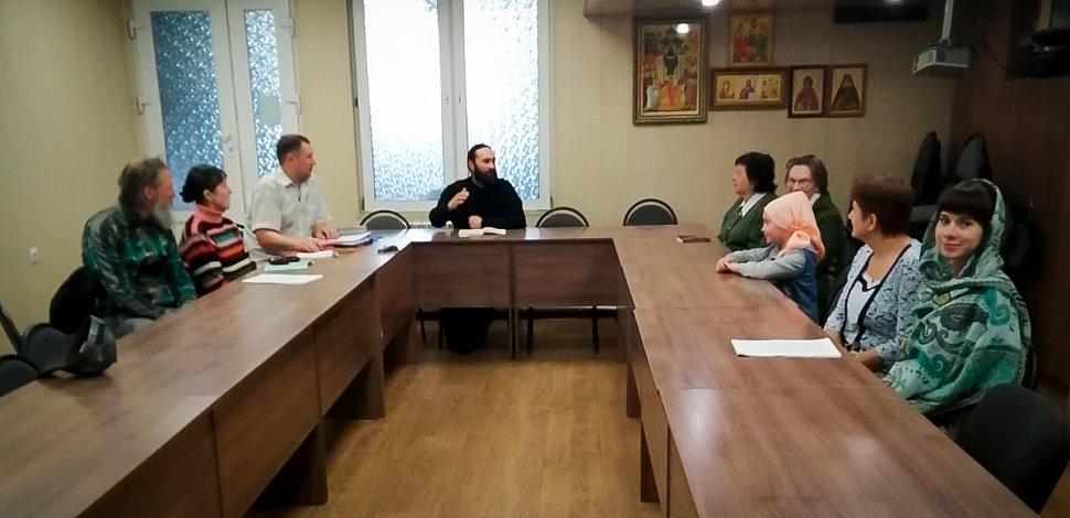 Беседа с прихожанами
