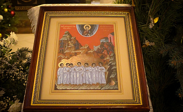 Чин молебного пения о вразумлении имущих намерение погубити младенца во чреве