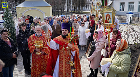 «Христос воскресе из мертвых, смертию смерть поправ…»