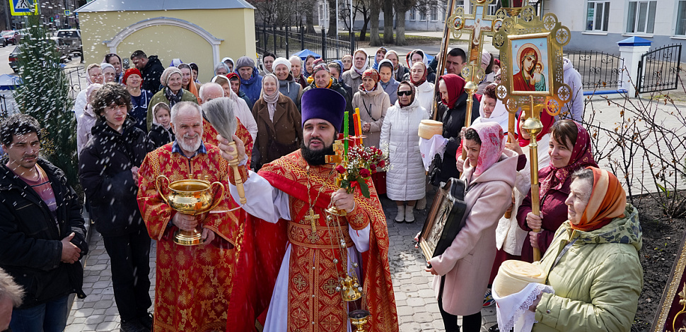«Христос воскресе из мертвых, смертию смерть поправ…»