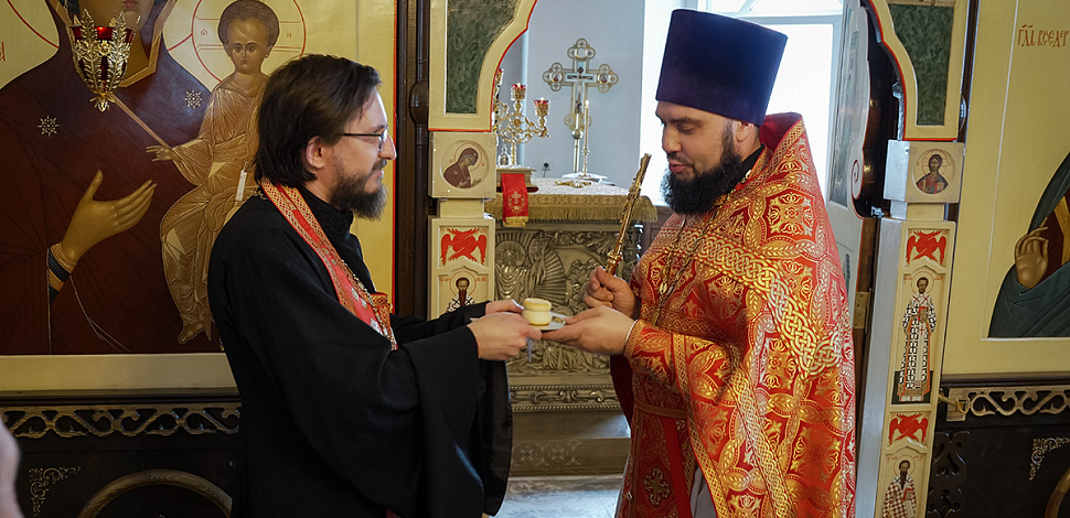 Иерей Виктор Соломахин празднует памятные даты
